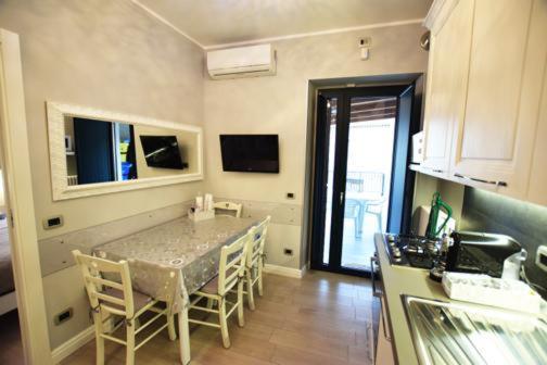 לינה וארוחת בוקר Castelvecchio Subequo ...Ecche Se Dorme מראה חיצוני תמונה